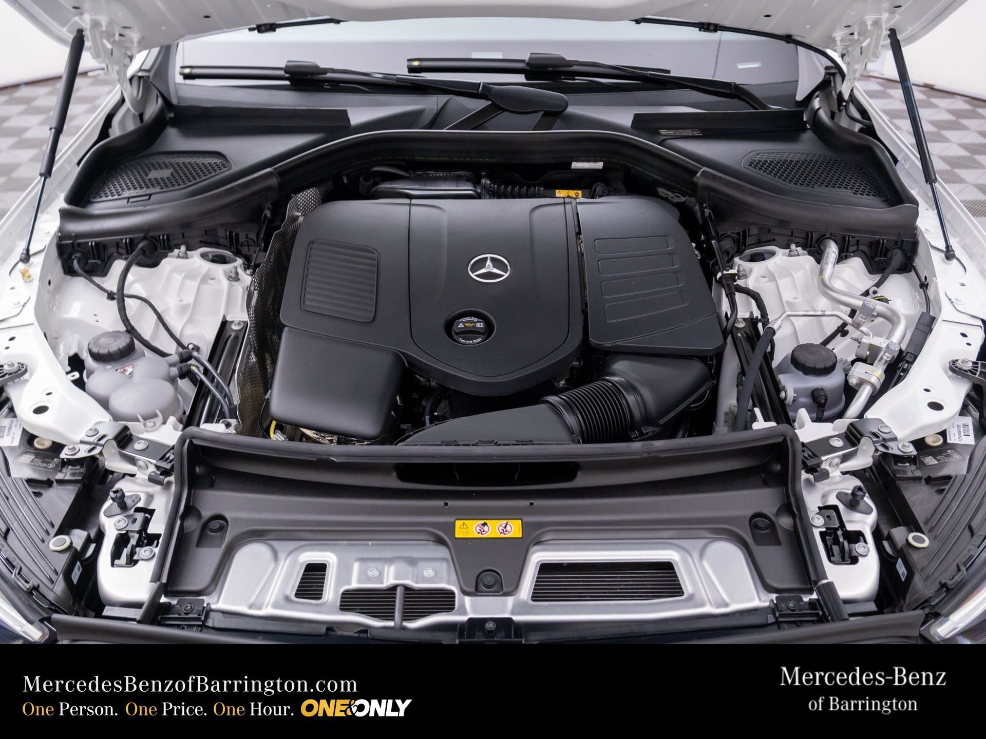 New 2026 Polar White Mercedes-Benz GLC 300 image 71