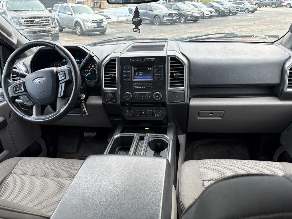 Used 2015 Ruby Red Metallic Ford XLT image 10