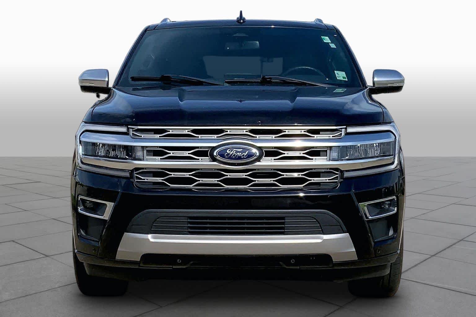 2023 Ford Expedition Platinum - Photo 4