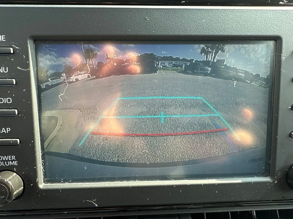 Used 2019 White Toyota XLE image 10