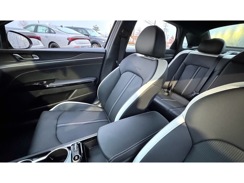 New 2026 Wolf Gray Kia GT-Line AWD image 10