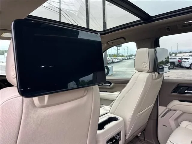 2026 GMC Yukon XL Denali - Photo 26