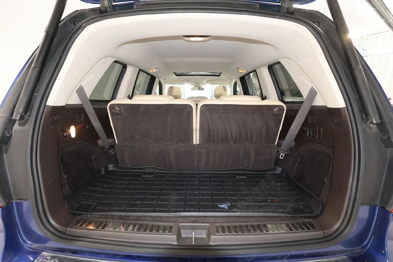 Used 2017 Black Mercedes-Benz GLS 450 image 16