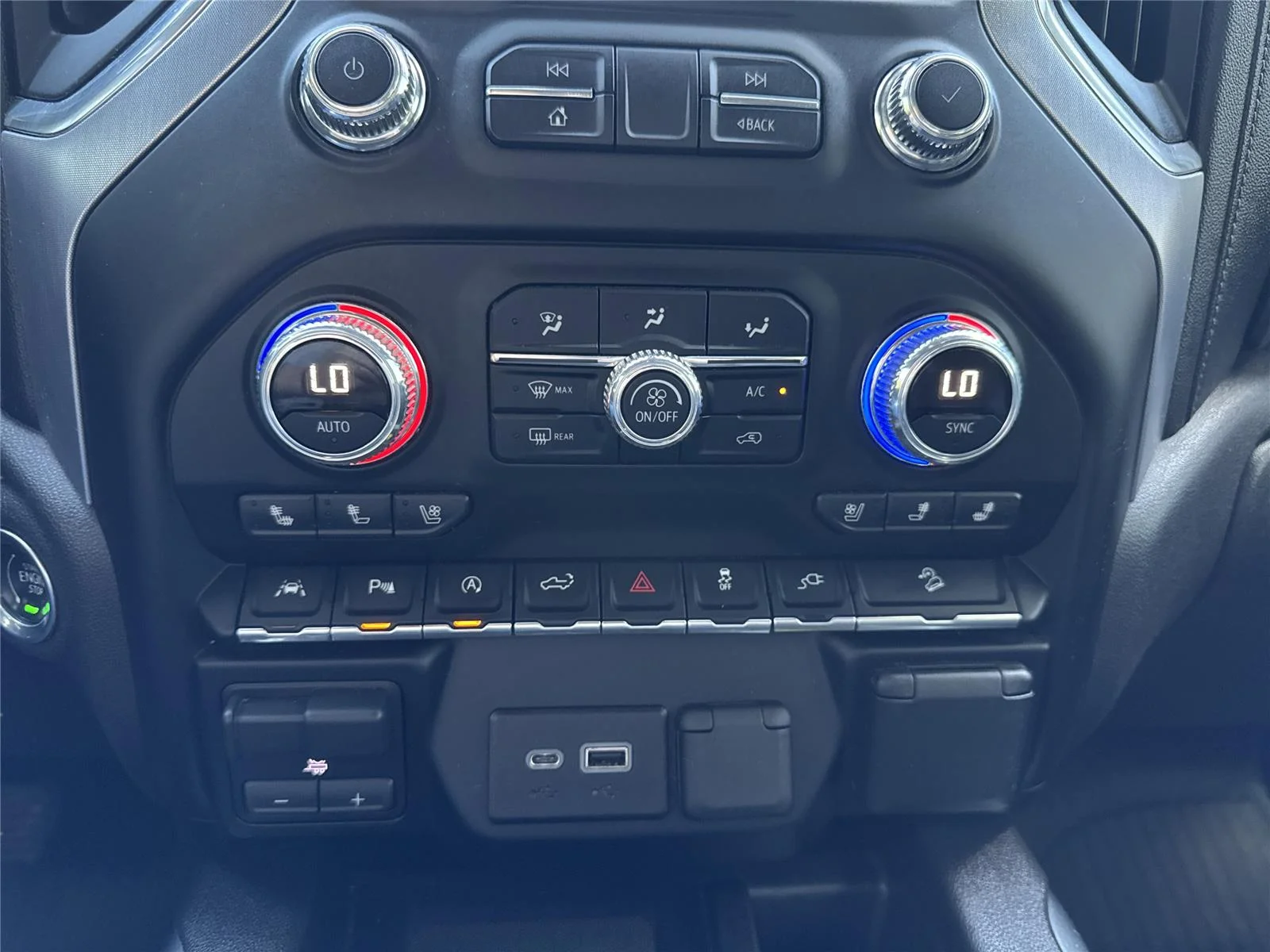 Used 2019 Pacific Blue Metallic GMC SLT image 27