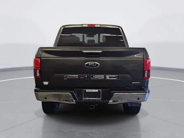 Used 2020 Gray Ford Lariat image 4