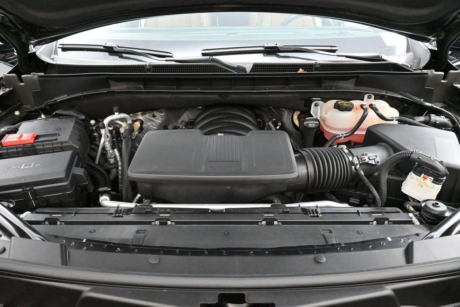Certified Used 2025 Black Raven Cadillac Premium Luxury image 45