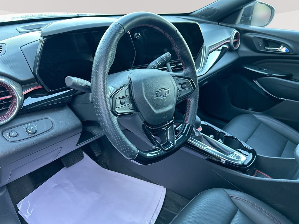 Used 2024 Green Chevrolet 2RS image 14