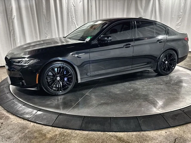 2022 BMW M5 Base
