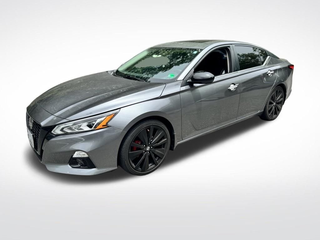 Used 2022 Gray Nissan 2.5 SR image 3
