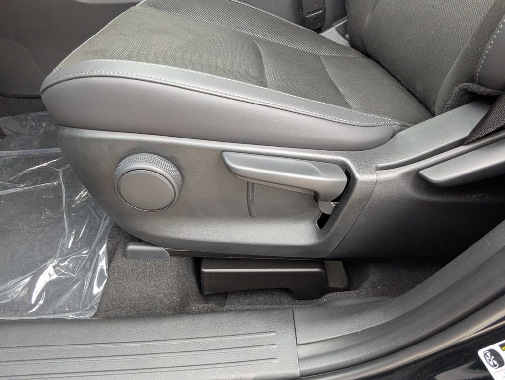 New 2026 Jet Black Mica Mazda 2.5 S Select AWD image 10