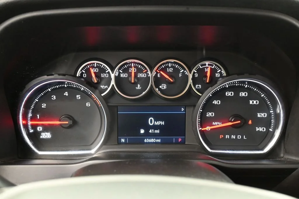 Used 2022 Summit White Chevrolet LT image 24