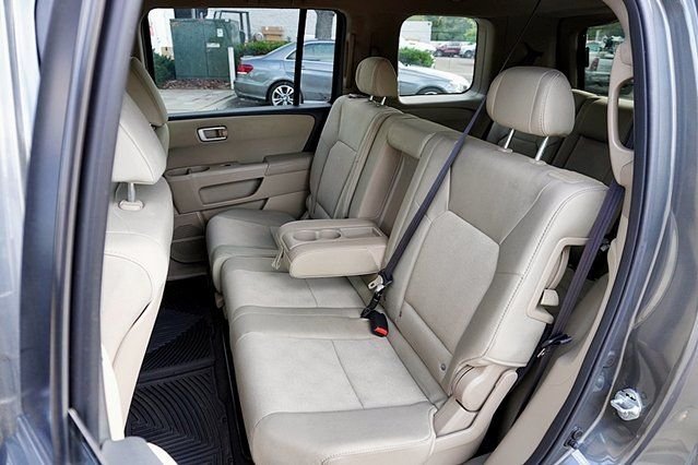 Used 2009 Gray Honda LX image 15