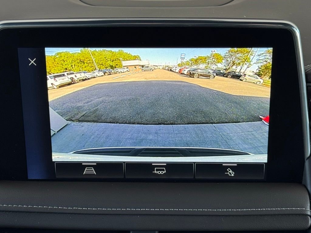 Used 2023 White Chevrolet Z71 image 37