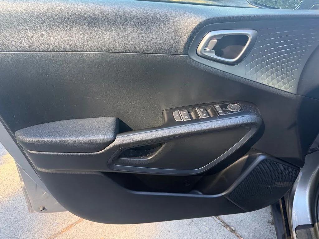 Used 2023 Steel Gray Kia EX image 9