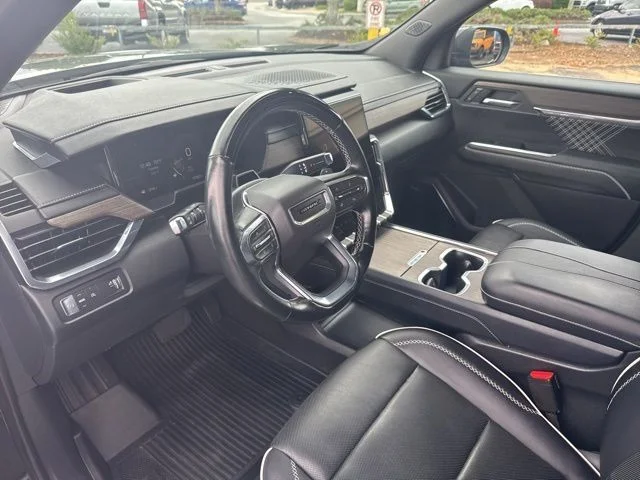 Used 2025 Black GMC Denali image 21