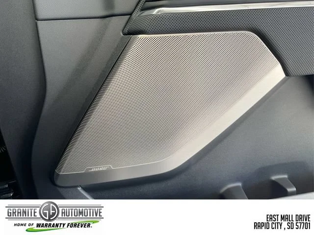 2025 GMC Sierra EV Denali - Photo 28
