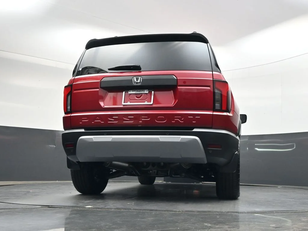New 2026 Radiant Red Metallic II Honda RTL image 41