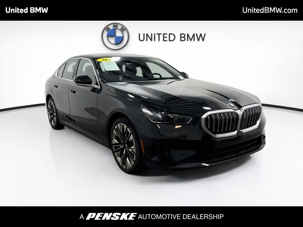 Certified Used 2026 Black Sapphire Metallic BMW 540i xDrive image 3