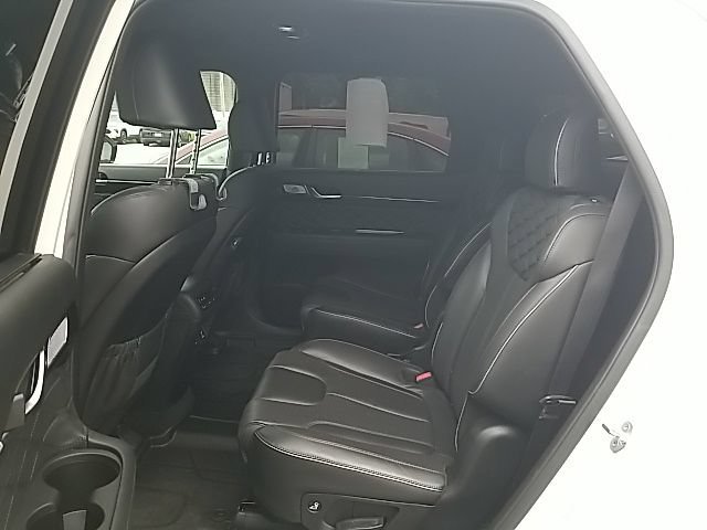 Used 2021 White Hyundai Calligraphy image 30