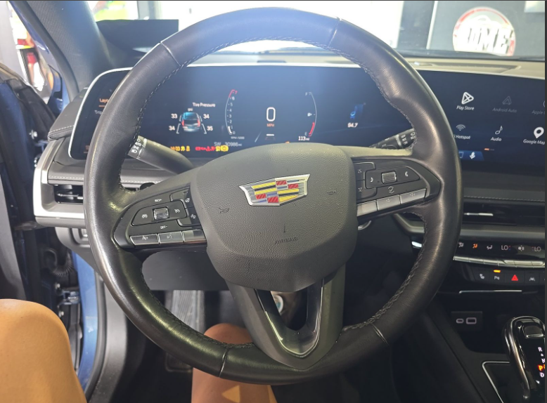 Used 2024 Blue Cadillac Luxury image 10