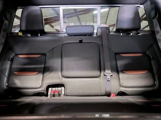 Used 2024 Black GMC AT4 image 19