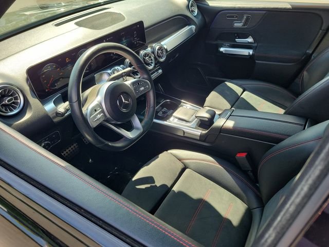 Certified Used 2020 Cosmos Black Metallic Mercedes-Benz GLB 250 image 3