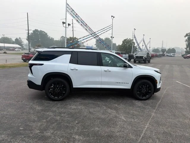 New 2026 Summit White Chevrolet LT image 17