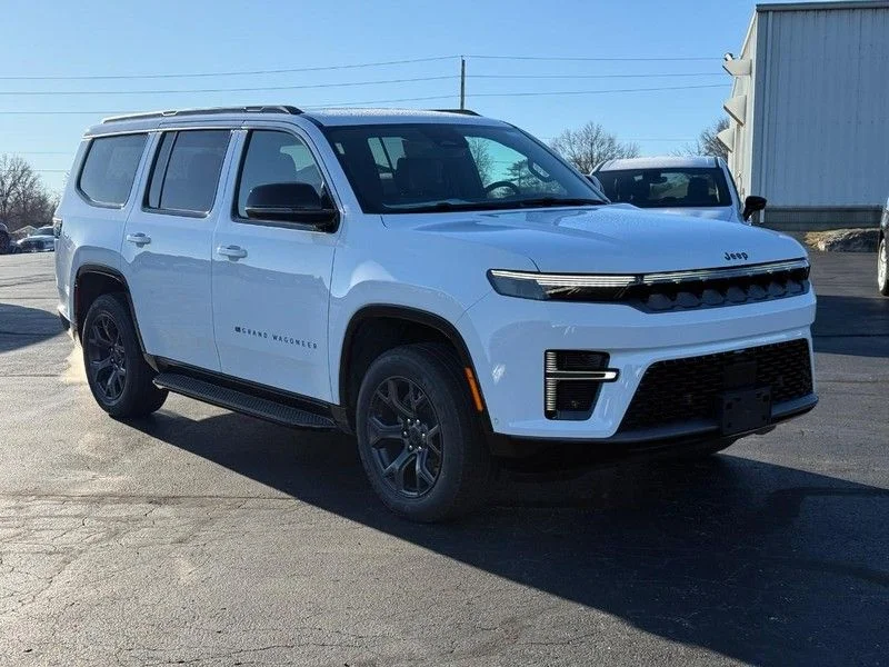 New 2026 Bright White Clear-Coat Exterior Paint Jeep Limited image 2