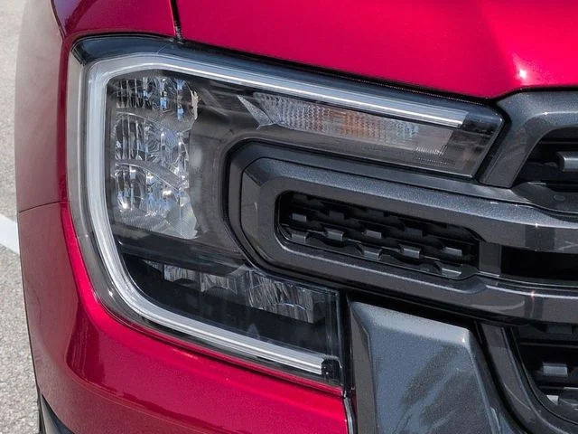 New 2026 Ruby Red Metallic Tinted Clearcoat Ford XLT image 10