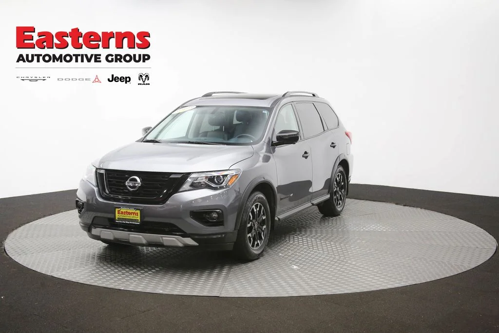 Used 2020 Gray Nissan SL image 63