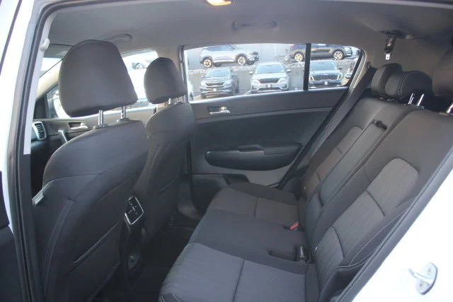 Used 2019 White Kia LX image 23