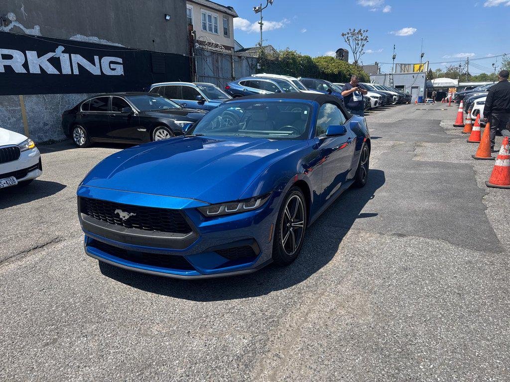 2024 Ford Mustang EcoBoost Premium Convertible's photo