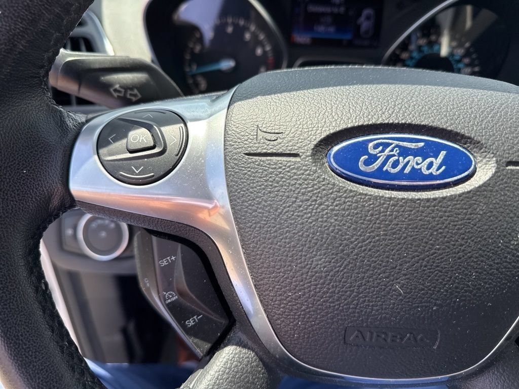 Used 2013 White Platinum Ford SEL image 29