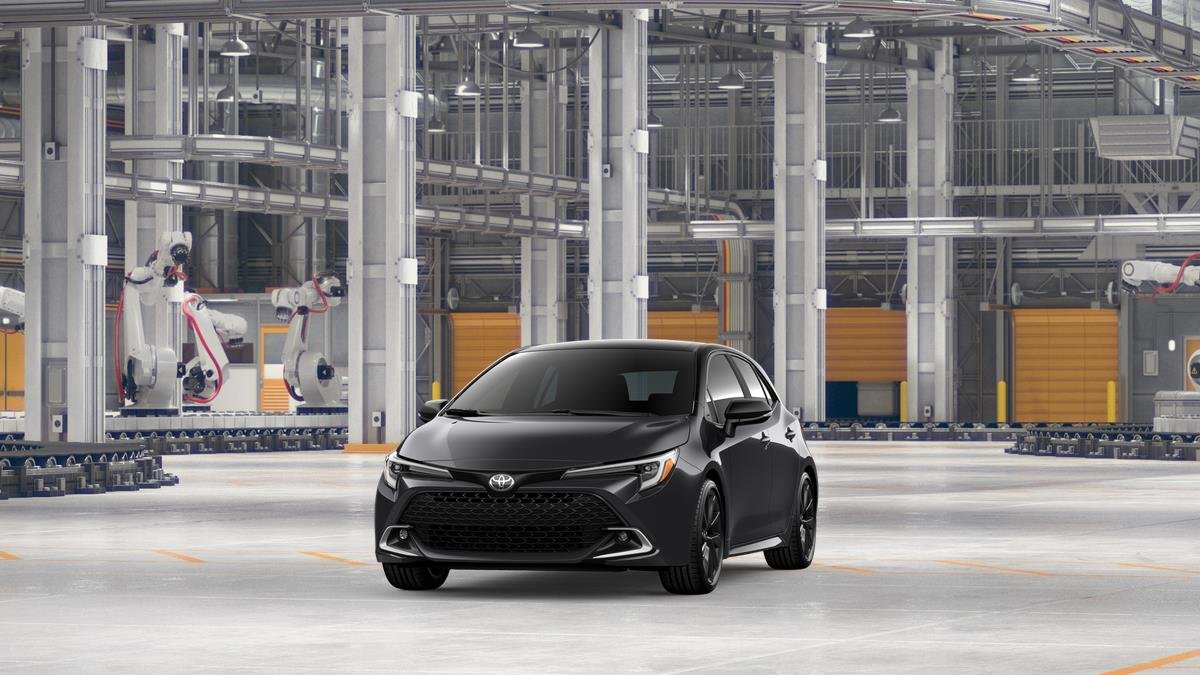 New 2026 Magnetic Gray Metallic with Midnight Black Metallic roof <sup>1</sup> Toyota  XSE image 21
