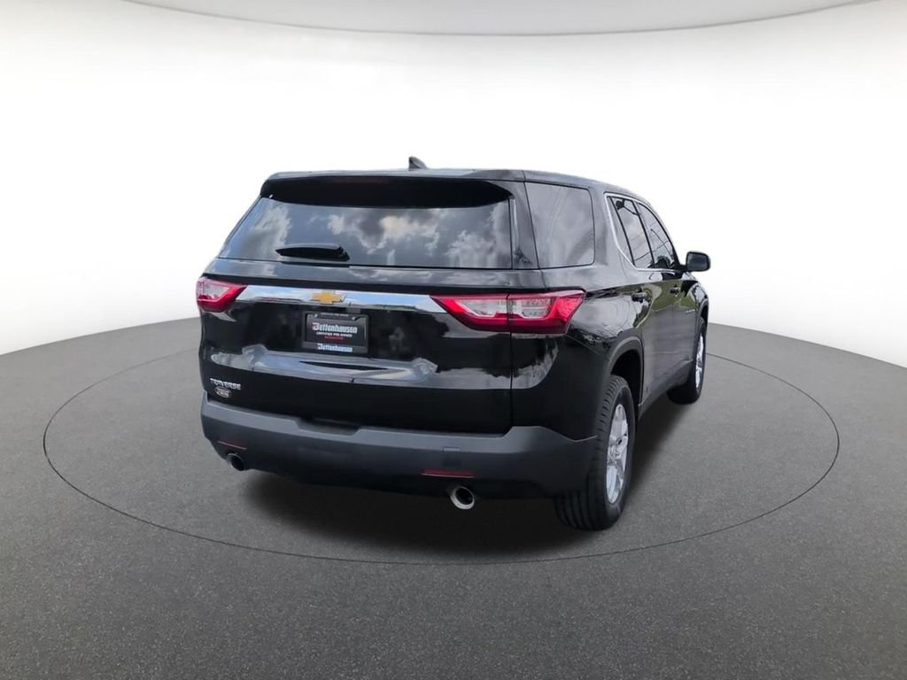 Used 2021 Black Chevrolet LS image 7