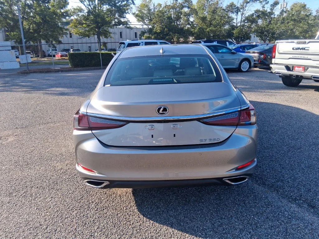 Used 2021 Silver Lexus 350 image 6