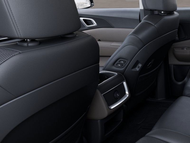 2025 Kia Carnival EX - Photo 25