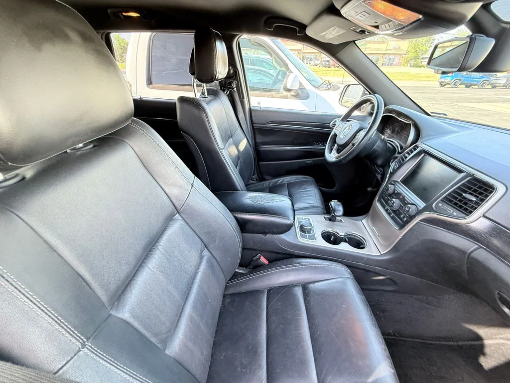 Used 2014 Black Jeep Limited image 6