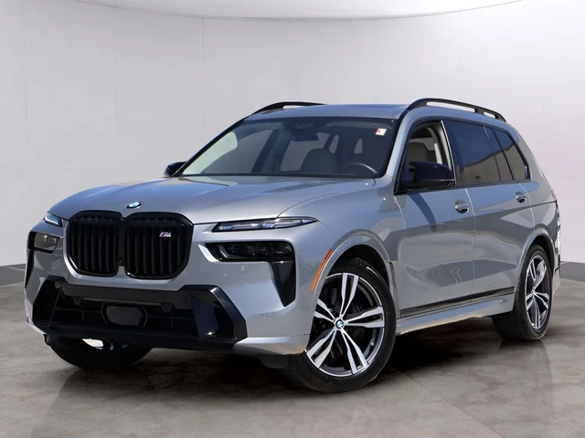 2025 BMW X7 M60i