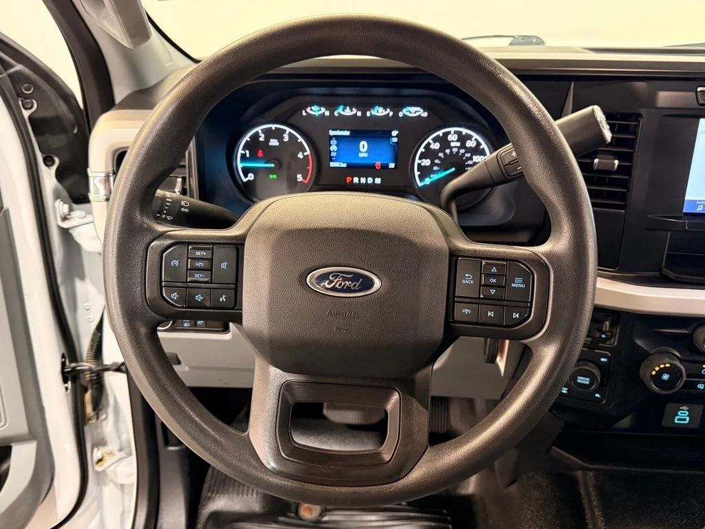 Used 2024 White Ford XL image 18