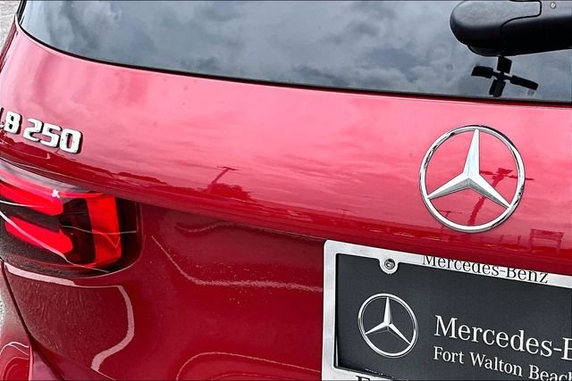 Certified Used 2025 Red Mercedes-Benz GLB 250 image 21