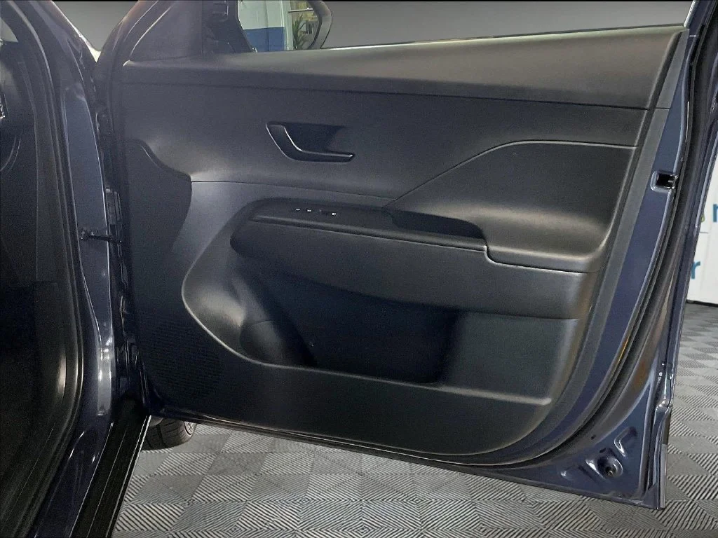 Used 2024 Blue Hyundai SEL image 12