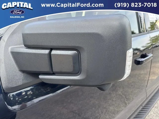 Used 2023 Blue Ford XLT image 12