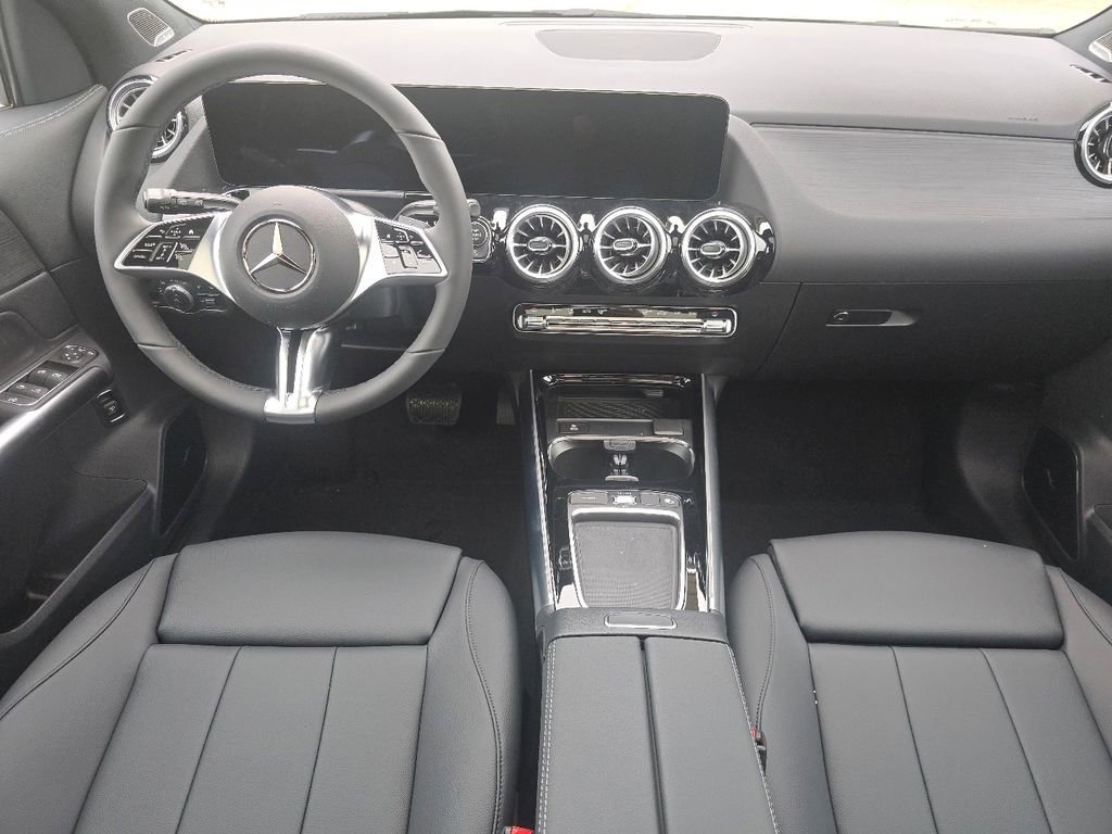 New 2026 Mountain Grey Metallic Mercedes-Benz GLA 250 image 58
