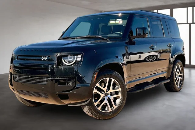 2026 Land Rover Defender 110 X-Dynamic SE