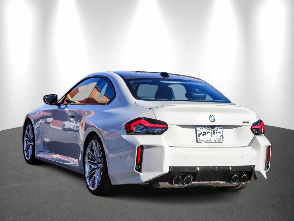 2027 BMW M2 Coupe photo 4