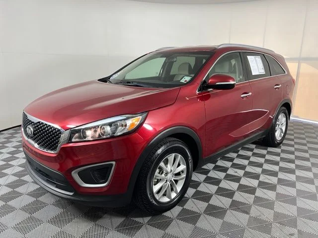 Used 2018 Red Kia LX image 2
