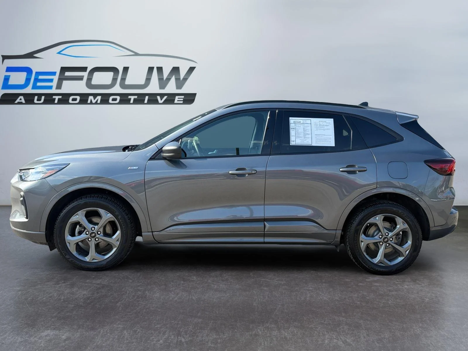 Used 2023 Carbonized Gray Ford ST-Line image 6