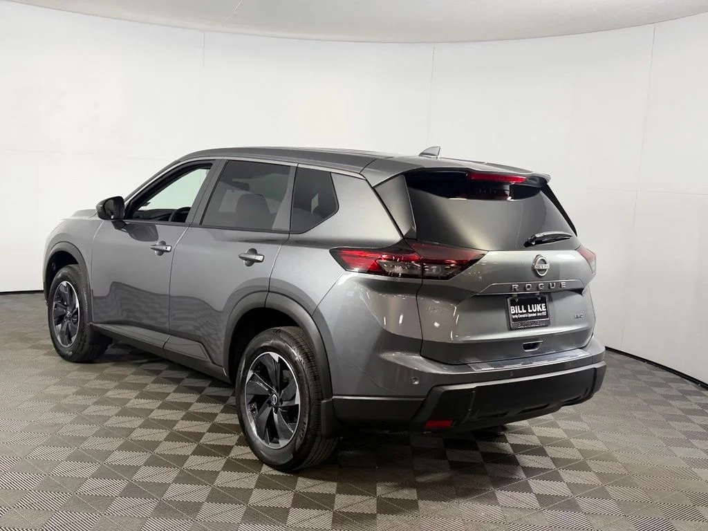 Used 2026 Gray Nissan SV image 8