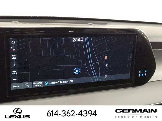 Used 2024 Black Hyundai SEL image 26